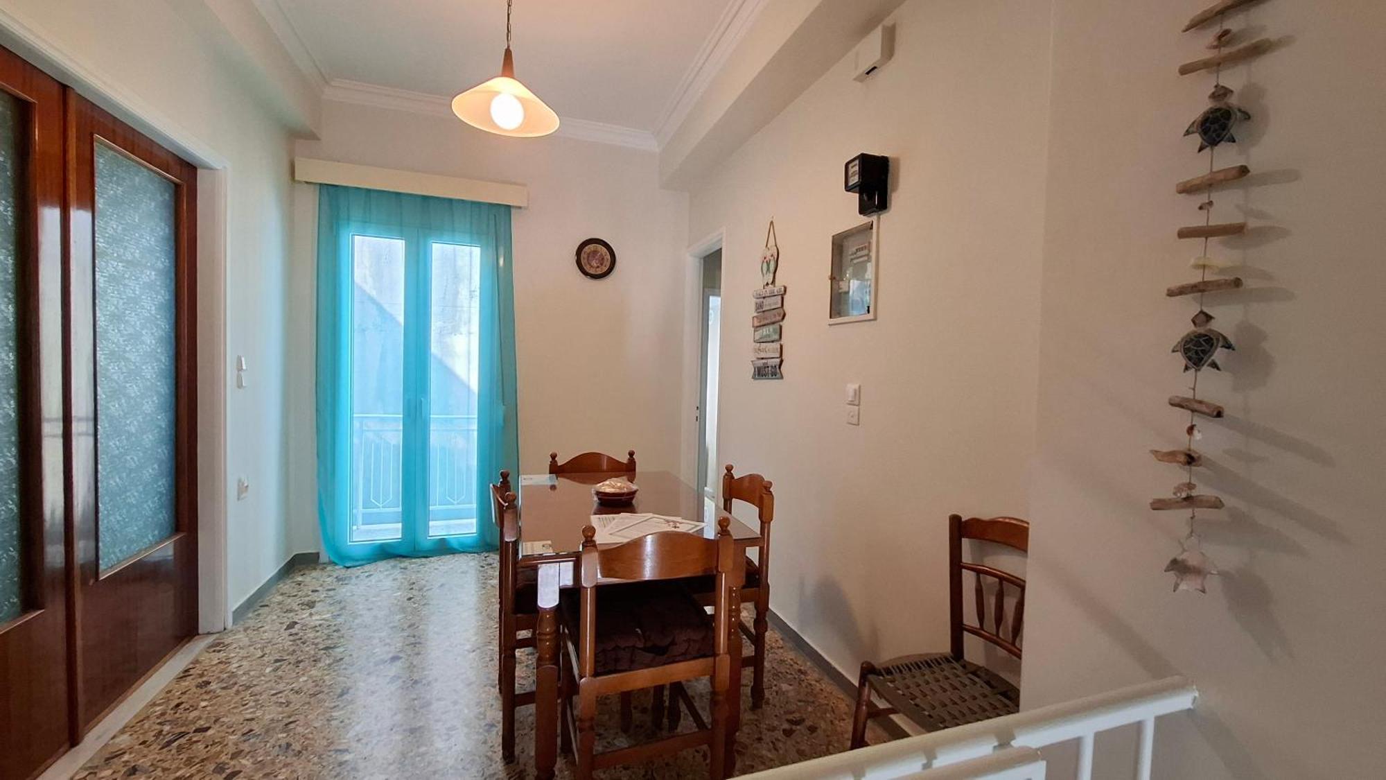 Antonys Sea View Ii Apartment Tirós