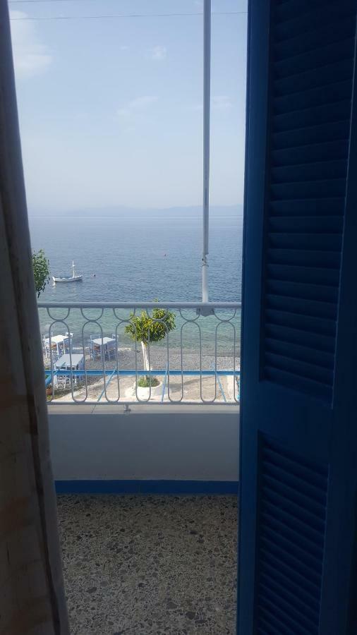 Antonys Sea View Ii Apartment Tirós